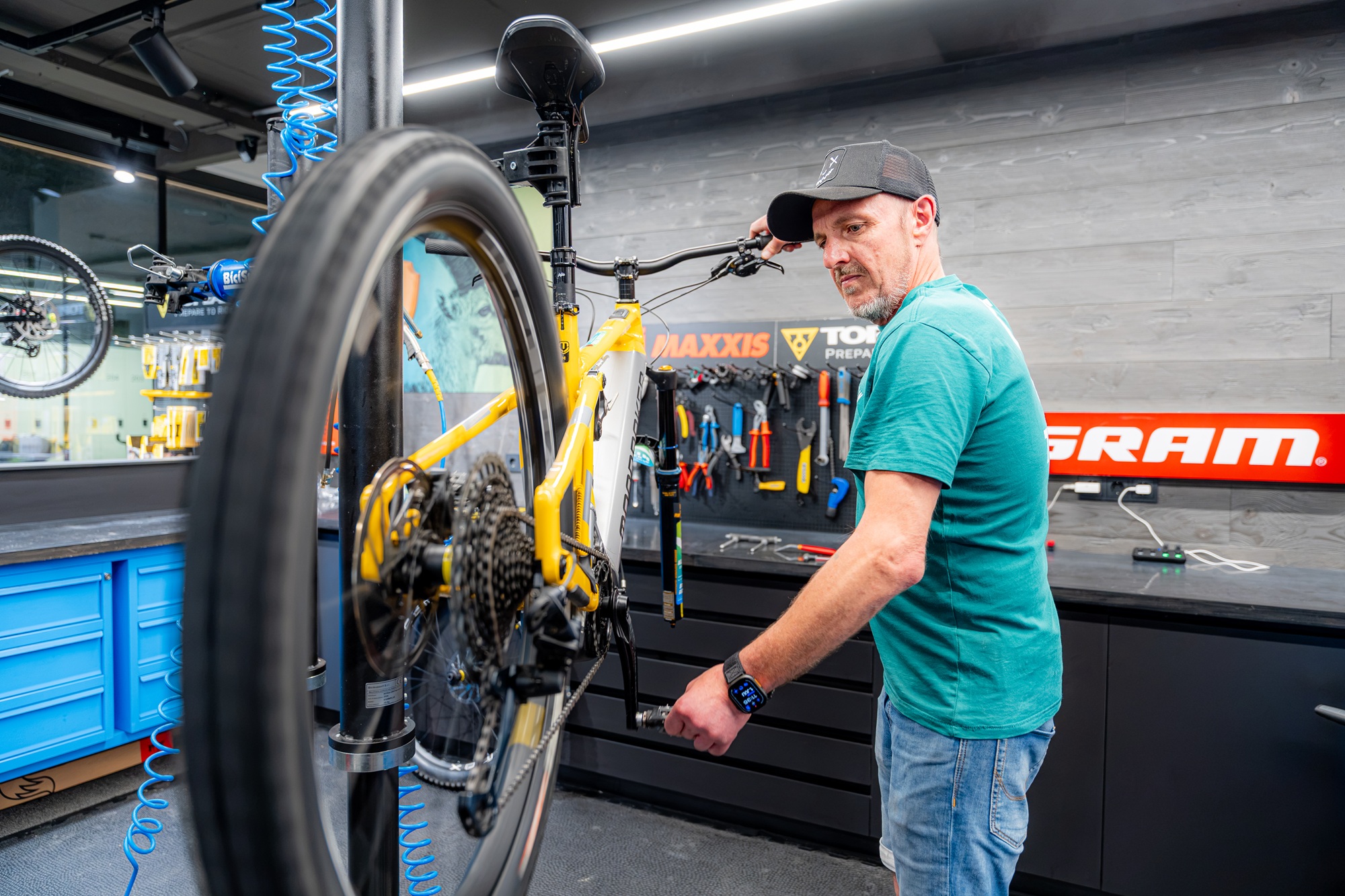 Officina per biciclette a Siusi allo Sciliar: assistenza professionale presso Alpincenter
